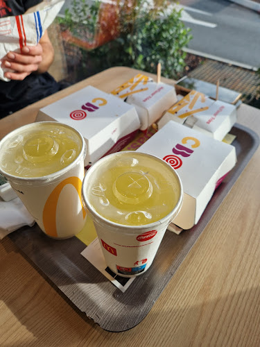Beoordelingen van McDonald's Jodoigne in Geldenaken - Restaurant