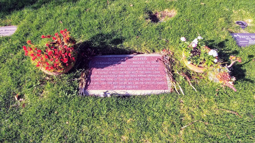 Funeral Home «Pierce Brothers Westwood Village Memorial Park and Mortuary», reviews and photos, 1218 Glendon Ave, Los Angeles, CA 90024, USA