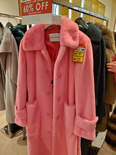 Department Store «Barneys New York, Copley Place», reviews and photos, 100 Huntington Ave, Boston, MA 02116, USA