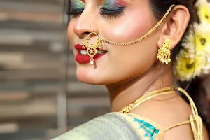 The Makeup House Vidisha image