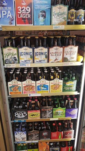 Wine Store «Canyon Crest Liquor», reviews and photos, 1350 Massachusetts Ave, Riverside, CA 92507, USA