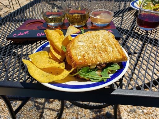 Winery «Red Heifer Winery», reviews and photos, 12840 Red Heifer Winery Lane, Smithsburg, MD 21783, USA