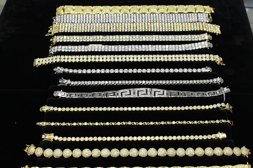 Jeweler «Casa De Oro Fine Jewelry», reviews and photos, 147 E Commerce St, San Antonio, TX 78205, USA