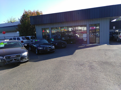 Used Car Dealer «ELEGANT AUTO SALES», reviews and photos, 16475 SE McLoughlin Blvd, Milwaukie, OR 97267, USA