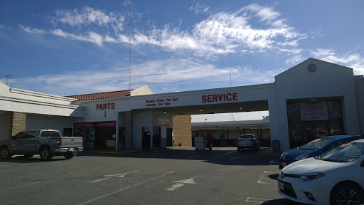 Toyota Dealer «Toyota of San Bernardino», reviews and photos, 765 Show Case Dr N, San Bernardino, CA 92408, USA