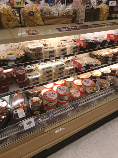 Supermarket «Giant», reviews and photos, 2901 S Glebe Rd, Arlington, VA 22206, USA