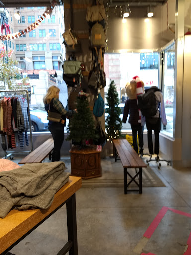 Outdoor Sports Store «Moosejaw», reviews and photos, 439 W 47th St, Kansas City, MO 64112, USA