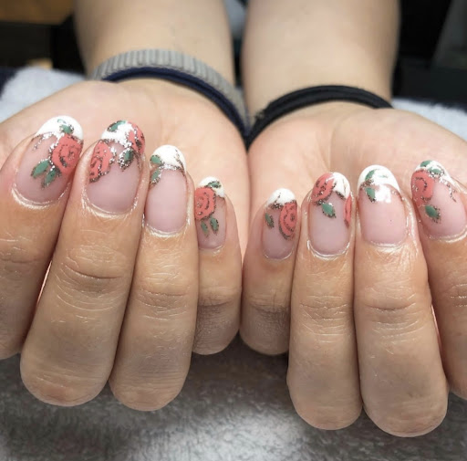 Hair Salon «5th Avenue Hair Salon», reviews and photos, 1032-C Greenville Hwy, Hendersonville, NC 28792, USA