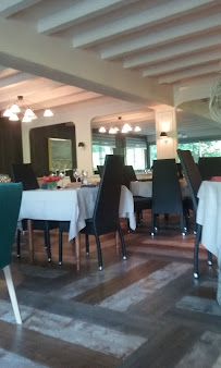 Atmosphère du Restaurant français Restaurant Auberge du Lac à Les Lucs-sur-Boulogne - n°9