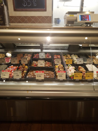 Grocery Store «The Fresh Market», reviews and photos, 1635 Perry Hill Rd, Montgomery, AL 36106, USA