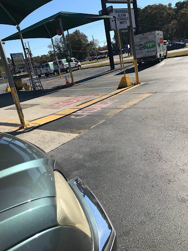 Truck Rental Agency «U-Haul Moving & Storage at Covington Hwy», reviews and photos, 4360 Covington Hwy, Decatur, GA 30032, USA