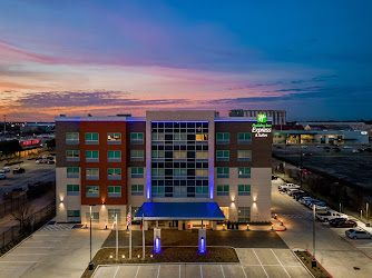 Holiday Inn Express & Suites Houston Memorial - City Centre, an IHG Hotel