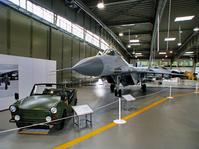 Museo de Historia Militar de las Fuerzas Armadas Federales - Campo aéreo Berlin - Gatow
