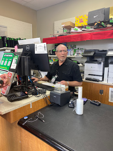 Pawn Shop «Value Pawn & Jewelry», reviews and photos, 196 N Powerline Rd, Pompano Beach, FL 33069, USA