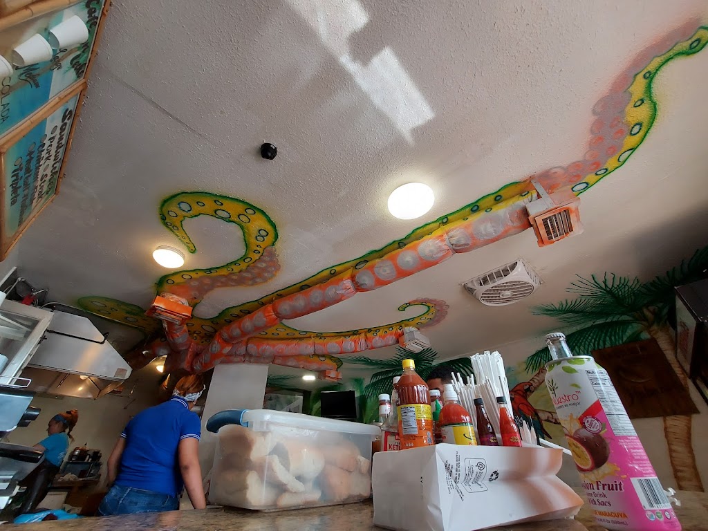 Broadway Sandwich Shop 33605