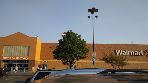 Department Store «Walmart Supercenter», reviews and photos, 2410 Sheila Ln, Richmond, VA 23225, USA
