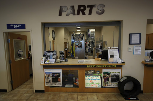 Hyundai Dealer «Korum Hyundai», reviews and photos, 111 River Rd, Puyallup, WA 98371, USA