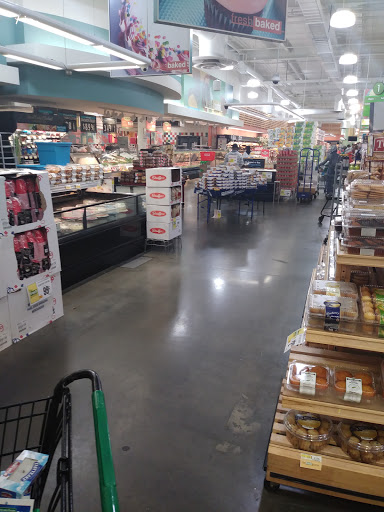 Grocery Store «The Fresh Grocer of Progress Plaza», reviews and photos, 1501 N Broad St, Philadelphia, PA 19122, USA