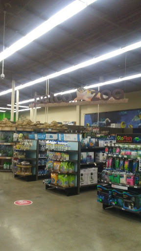 Pet Supply Store «Petco Animal Supplies», reviews and photos, 1945 W Palmetto St #250, Florence, SC 29501, USA