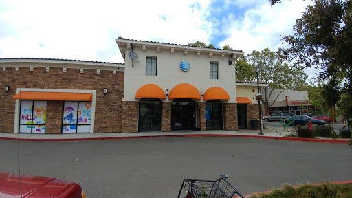 Cell Phone Store «AT&T», reviews and photos, 1580 E 14th St, San Leandro, CA 94577, USA
