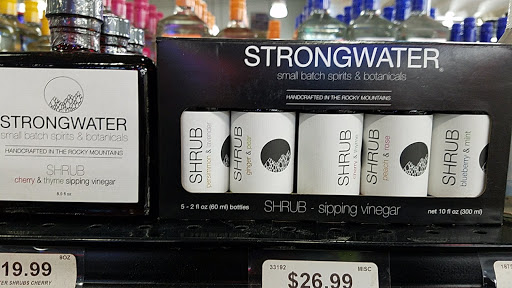 Liquor Store «Chambers Wine and Liquor», reviews and photos, 15260 E Iliff Ave, Aurora, CO 80014, USA