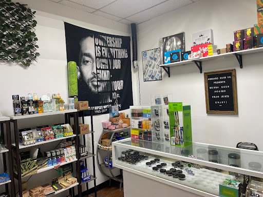 Vitamin & Supplements Store «Nutrition King & Oasis», reviews and photos, 764 Concord Rd SE, Smyrna, GA 30082, USA