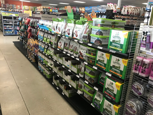 Pet Supply Store «IncrediPet», reviews and photos, 306 Southland Dr, Lexington, KY 40503, USA