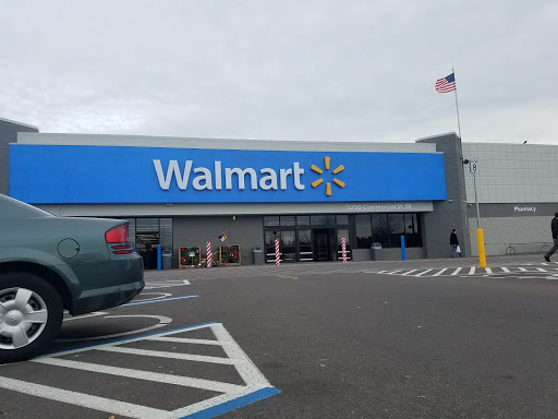 Discount Store «Walmart», reviews and photos, 5250 Commercial St SE, Salem, OR 97306, USA