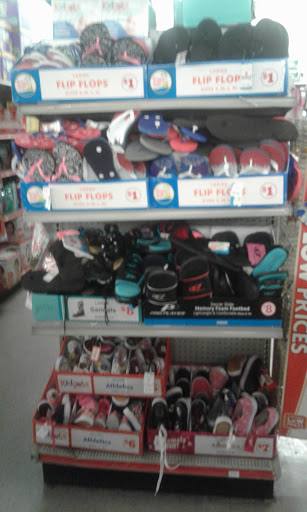 Dollar Store «FAMILY DOLLAR», reviews and photos, 208 Waverly St, Framingham, MA 01702, USA