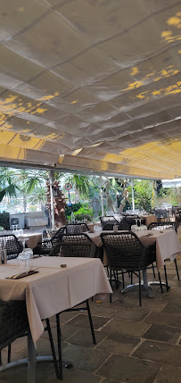Atmosphère du Le First Restaurant à Sainte-Maxime - n°9