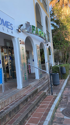 Farmacia Artola km 194.4, N-340, 29604 Marbella, Málaga, Spagna