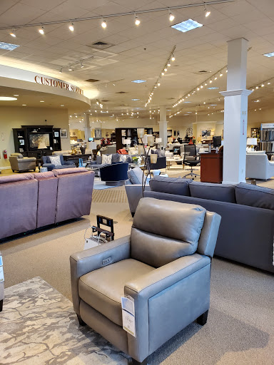Furniture Store «Havertys Furniture», reviews and photos, 21085 Dulles Town Cir, Dulles, VA 20166, USA