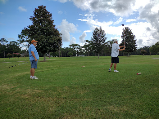 Golf Driving Range «Tanglewood Golf and Country Club», reviews and photos, 5916 Tanglewood Dr, Milton, FL 32570, USA