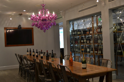 Wine Store «DCanter Wine Boutique», reviews and photos, 545 8th St SE, Washington, DC 20003, USA