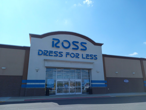 Clothing Store «Ross Dress for Less», reviews and photos, 257 N Weber Rd, Bolingbrook, IL 60490, USA