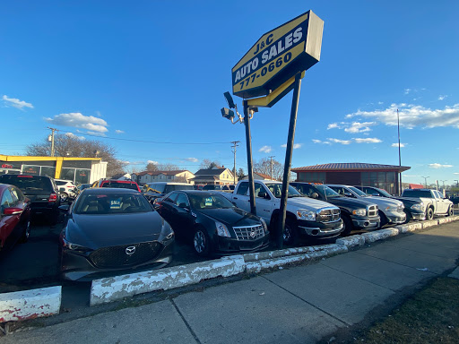 J & C Auto Sales, 24700 Gratiot Ave, Eastpointe, MI 48021, USA, 