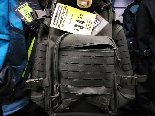 Sporting Goods Store «Big 5 Sporting Goods - San Pedro», reviews and photos, 529 S Gaffey St, San Pedro, CA 90731, USA