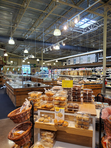 Grocery Store «Whole Foods Market», reviews and photos, 1800 Laskin Rd, Virginia Beach, VA 23454, USA