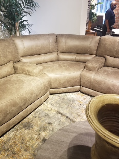 Furniture Store «Rooms To Go Furniture Store - Altamonte Springs», reviews and photos, 464 FL-436, Altamonte Springs, FL 32714, USA