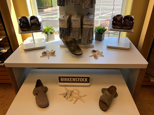 Shoe Store «Coastal Shoes», reviews and photos, 1317 NW U.S. 101, Lincoln City, OR 97367, USA