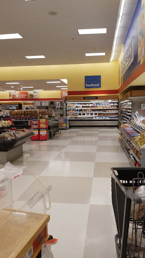 Supermarket «Shoppers Food & Pharmacy - Mondawmin», reviews and photos, 2000 Gwynns Falls Pkwy, Baltimore, MD 21216, USA