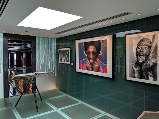 Book Store «TASCHEN Store Beverly Hills», reviews and photos, 354 N Beverly Dr, Beverly Hills, CA 90210, USA