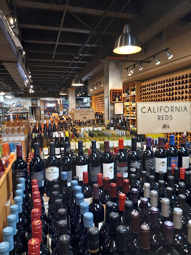 Liquor Store «Champa Street Liquors», reviews and photos, 1600 Champa St, Denver, CO 80202, USA