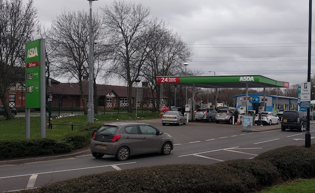 Reviews of Asda Fuel Station in London - Gas station