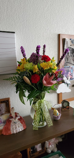 Florist «The Findery Floral and Gift», reviews and photos, 620 S 48th Ave, Yakima, WA 98908, USA