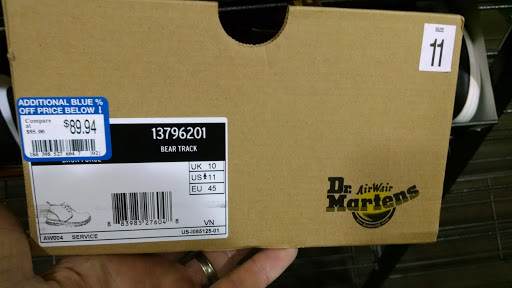 Shoe Store «DSW Designer Shoe Warehouse», reviews and photos, 19075 Interstate 45 N, Shenandoah, TX 77385, USA