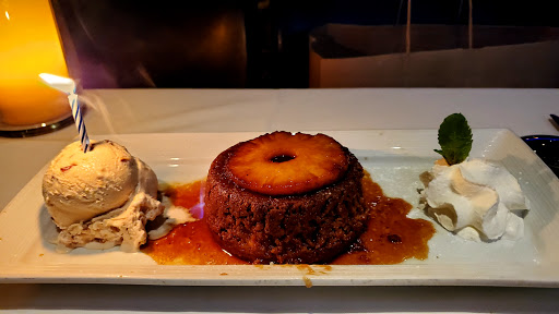 Shopping Mall «The Bluffs Shopping Center», reviews and photos, 1302 - 1380 Bison Ave, Newport Beach, CA 92660, USA