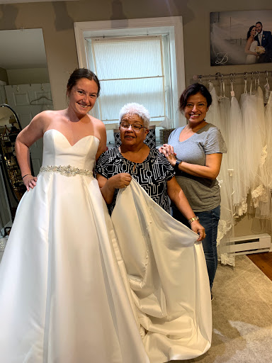 Bridal Shop «Annapolis Formal & Tuxedos», reviews and photos, 11 Annapolis St, Annapolis, MD 21401, USA