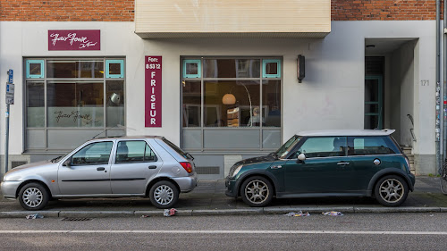 Friseur Hair House à Kiel