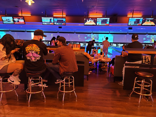 Bowling Alley «Brunswick Zone Deer Creek Lanes», reviews and photos, 7930 Haven Ave, Rancho Cucamonga, CA 91730, USA